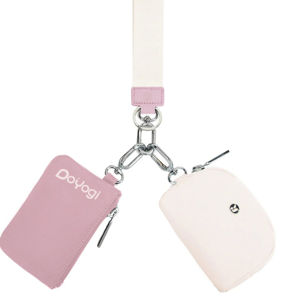 Mini-Mingle Wristlet